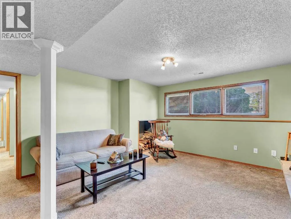 20 Eastbrook Way E
