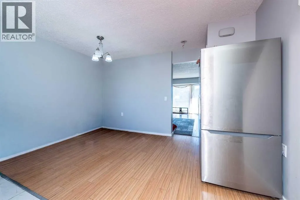 17 Castleridge Way NE