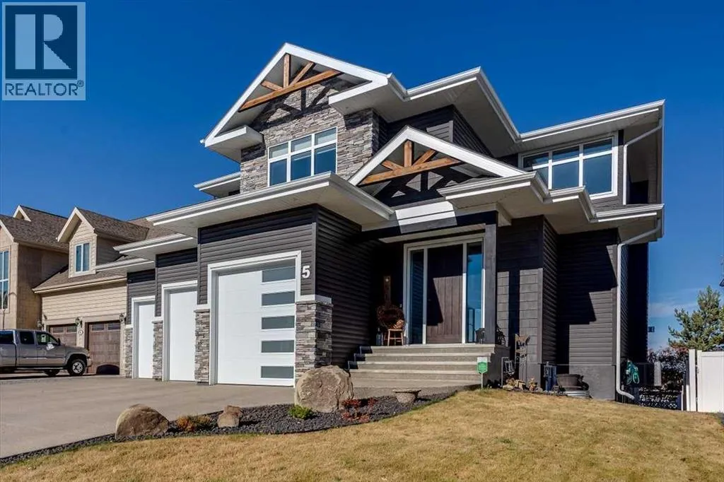 5 Leonard Close