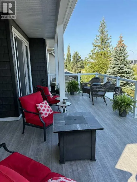 5 Leonard Close