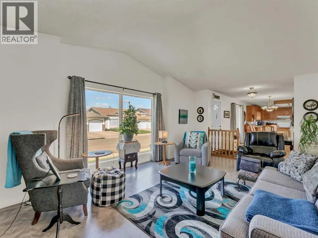 27 Turner Drive SE