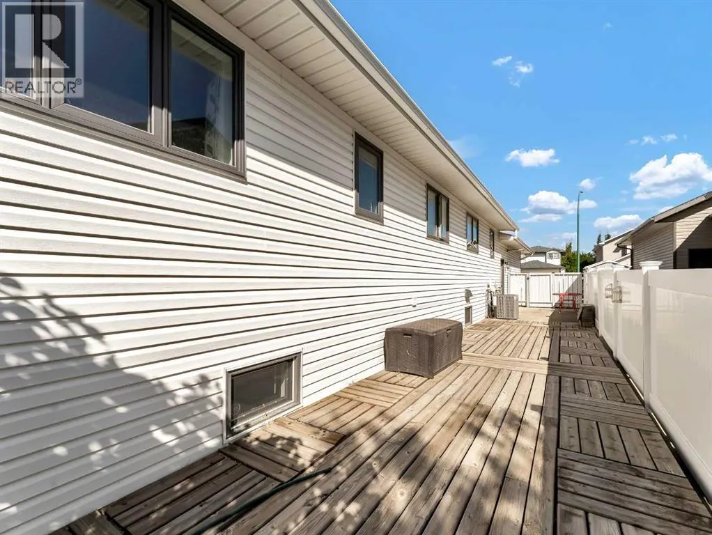 27 Turner Drive SE