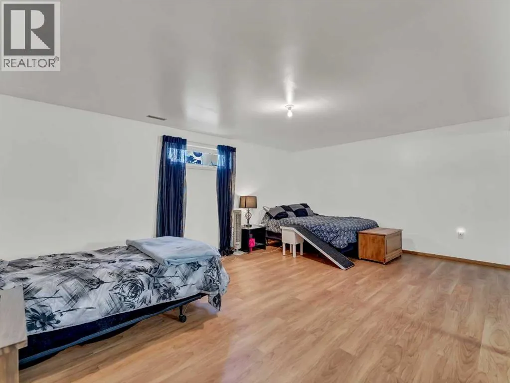 27 Turner Drive SE