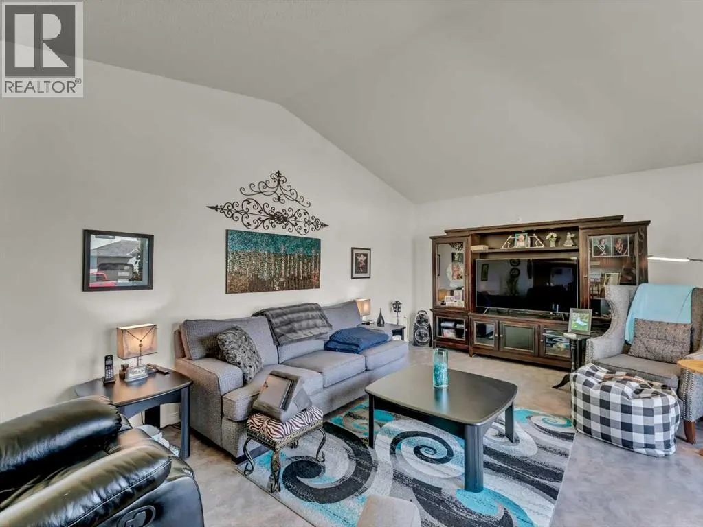 27 Turner Drive SE
