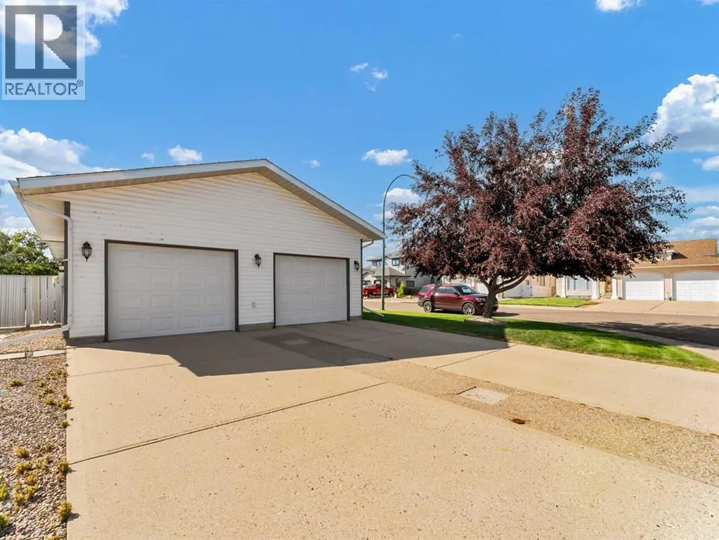 27 Turner Drive SE