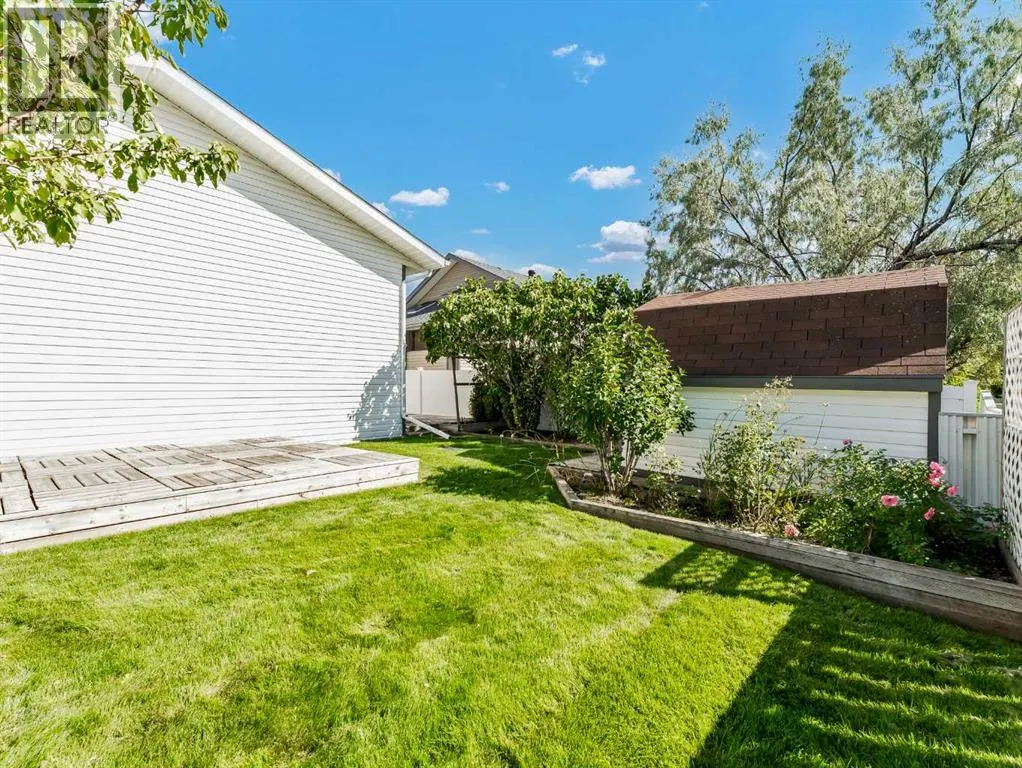 27 Turner Drive SE