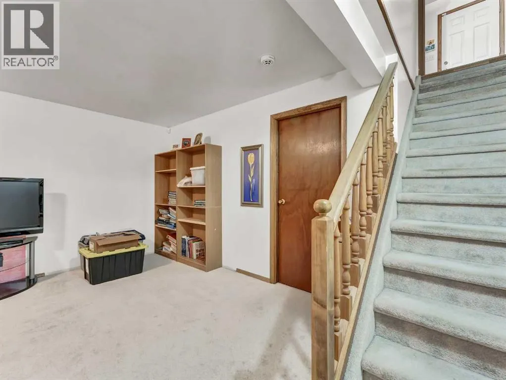 27 Turner Drive SE