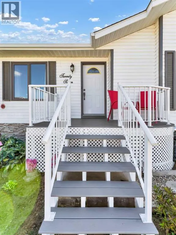 27 Turner Drive SE