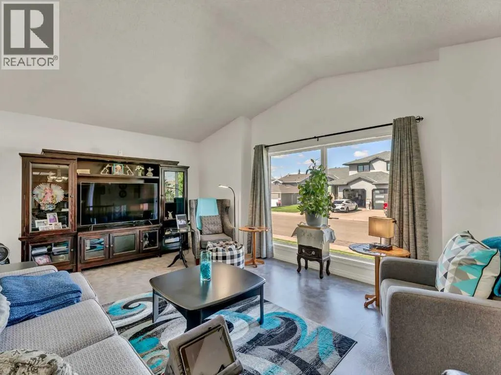 27 Turner Drive SE