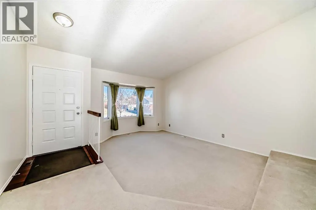 172 Sunvale Crescent SE