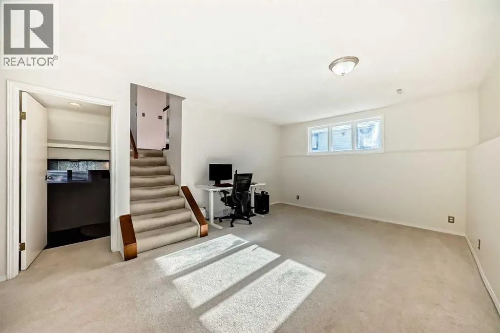 172 Sunvale Crescent SE