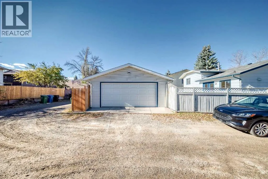 172 Sunvale Crescent SE