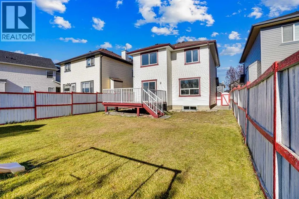 35 Taralea Place NE
