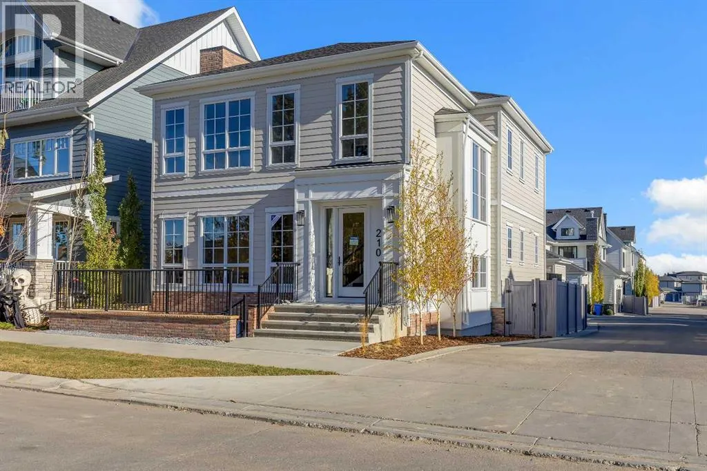 210 Alexandria Green SW