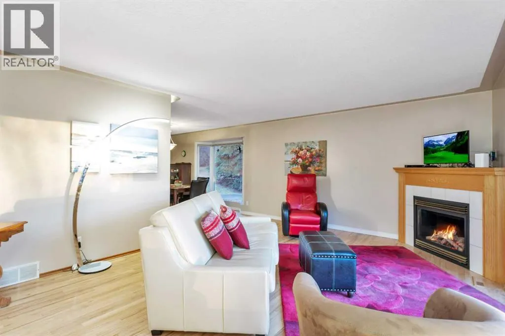 8, 38349 Range Road 270