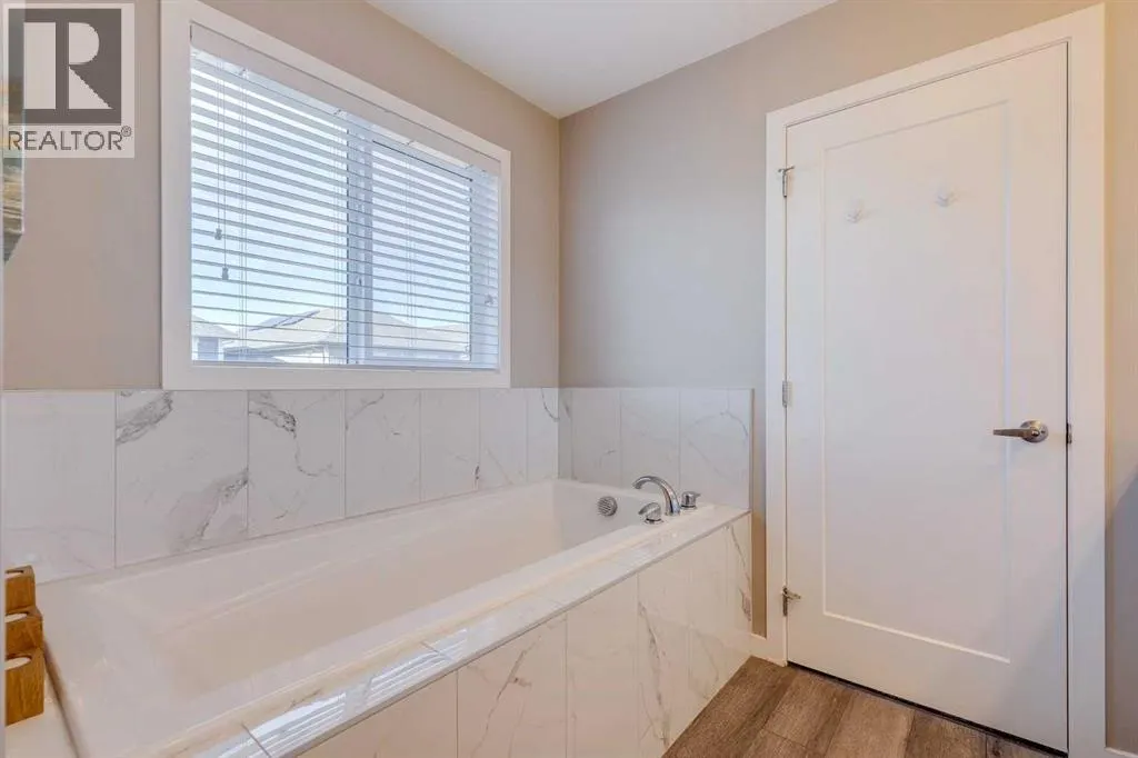 106 Magnolia Terrace SE