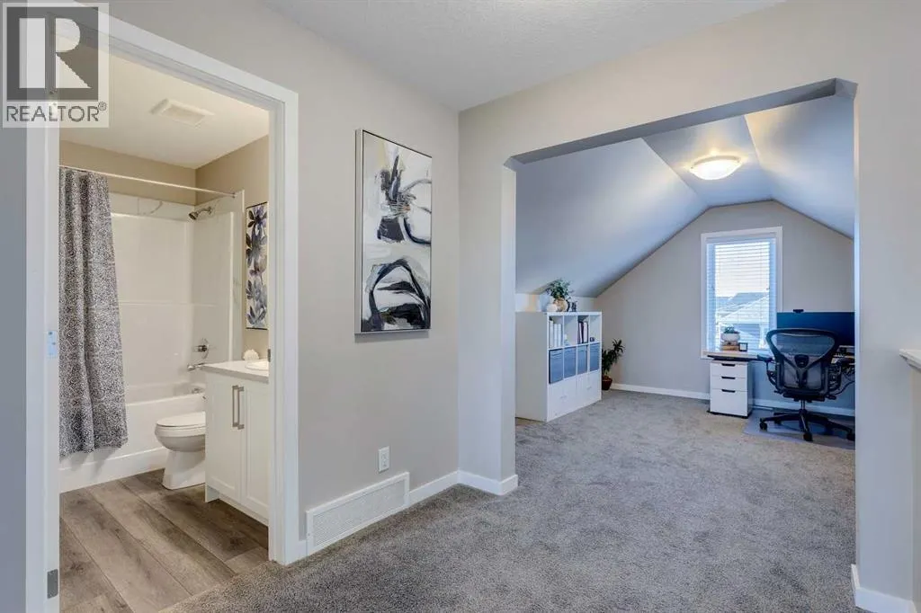 106 Magnolia Terrace SE