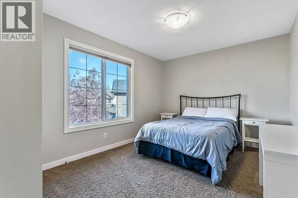 14 Crystal Green Grove