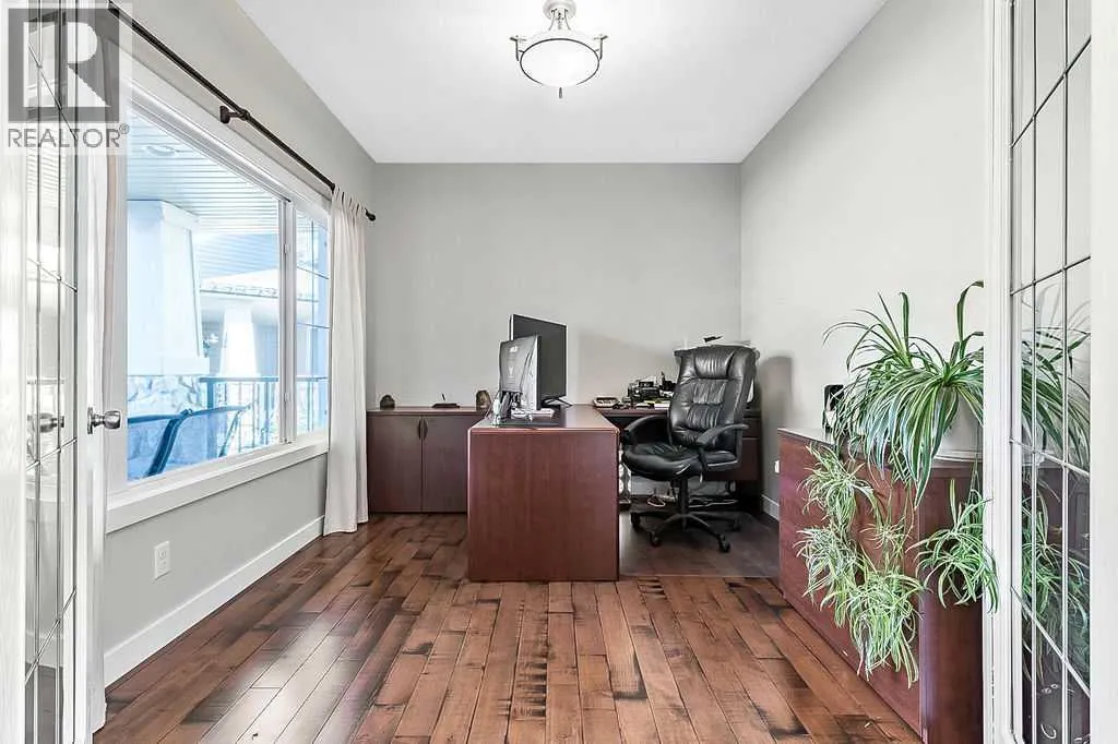 14 Crystal Green Grove