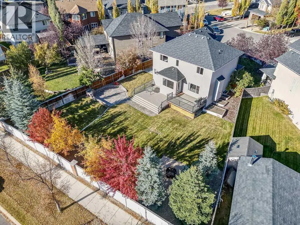 14 Crystal Green Grove