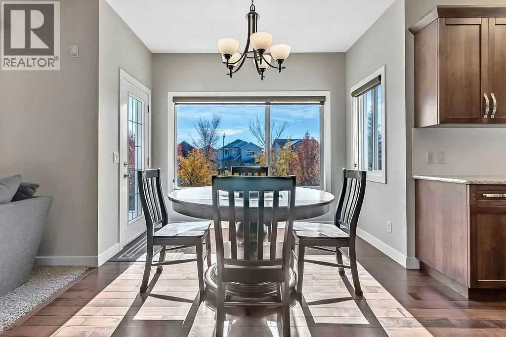 14 Crystal Green Grove