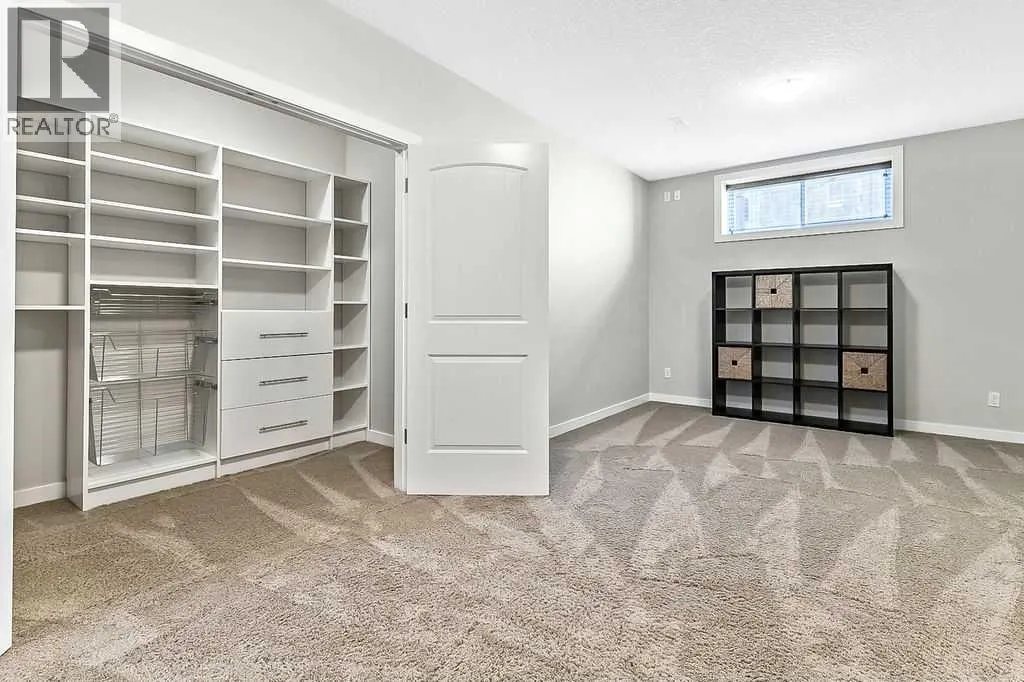 14 Crystal Green Grove