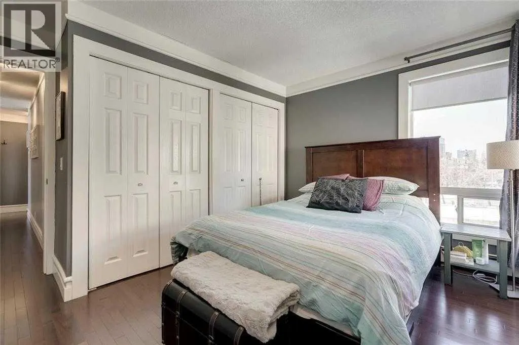 303, 644 Meredith Road NE