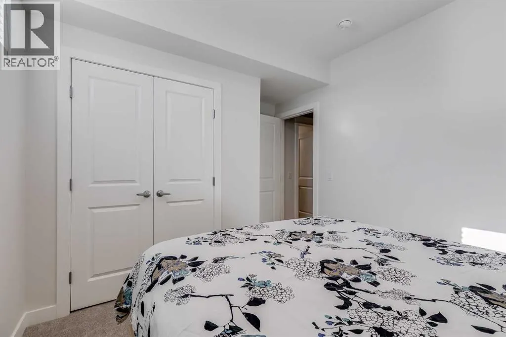 492 Reynolds Avenue SW