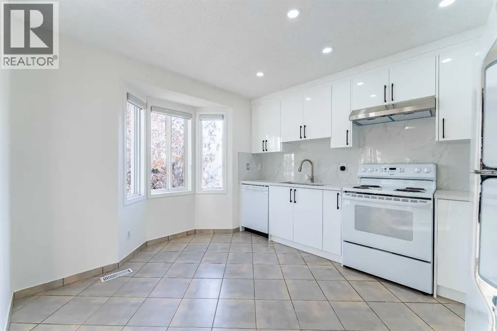 121 Eversyde Point SW