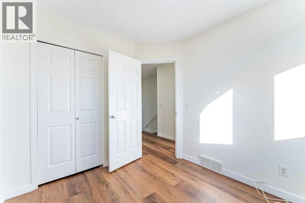 121 Eversyde Point SW