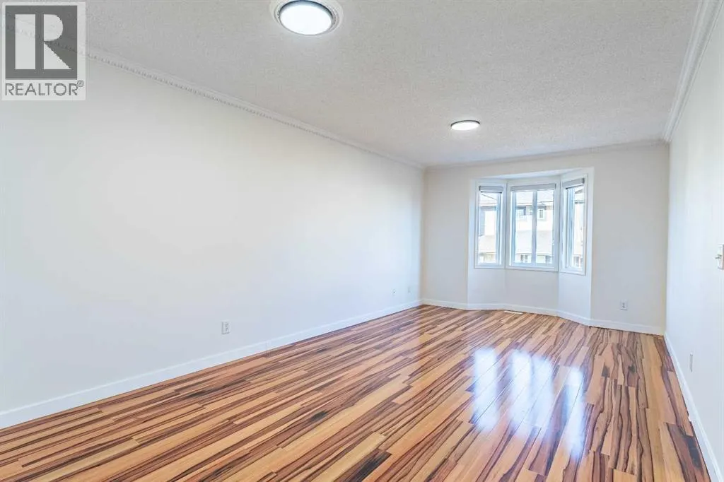 121 Eversyde Point SW