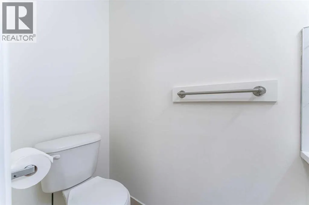 121 Eversyde Point SW