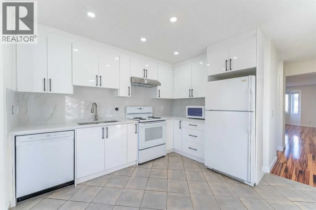 121 Eversyde Point SW