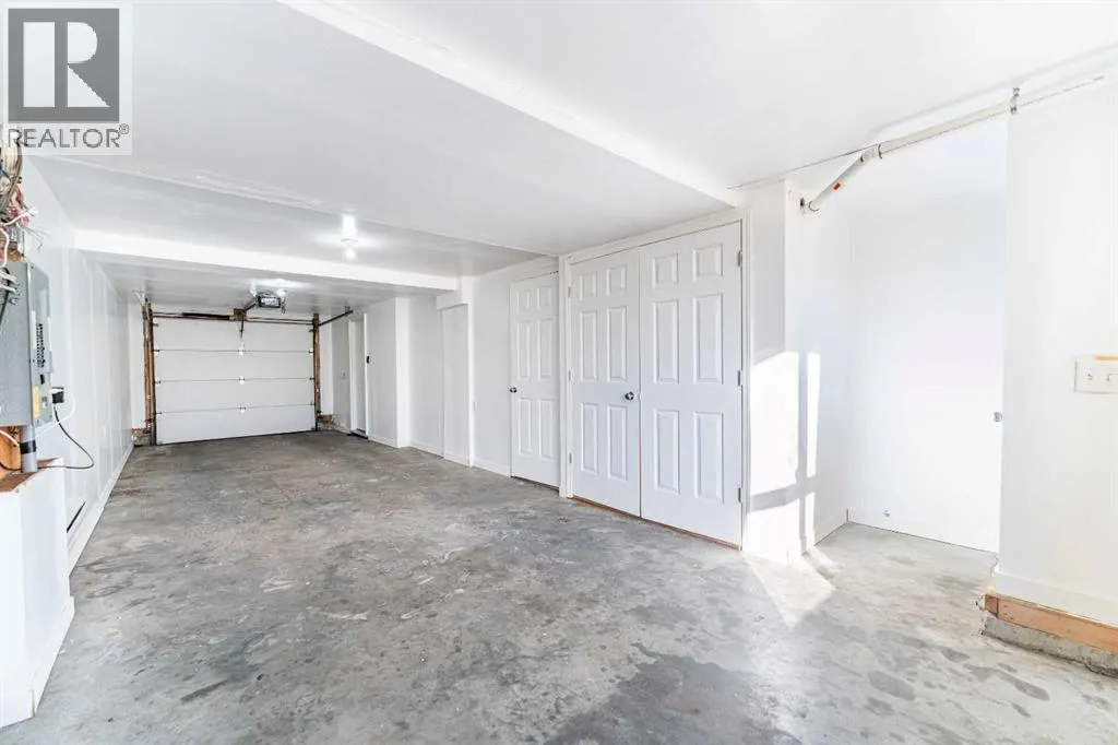 121 Eversyde Point SW