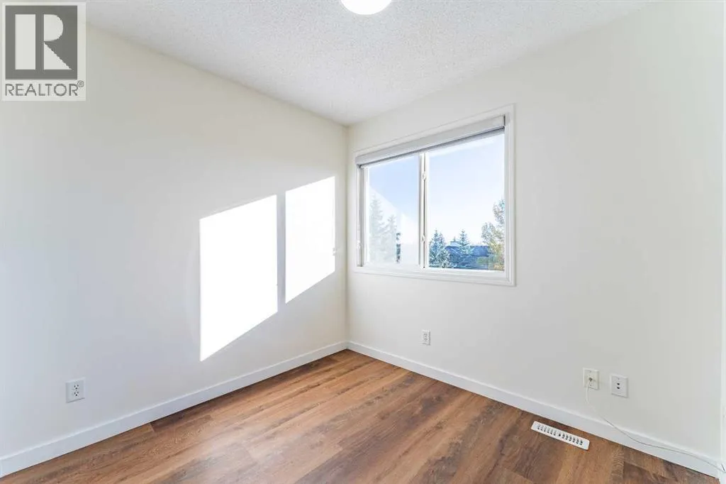 121 Eversyde Point SW