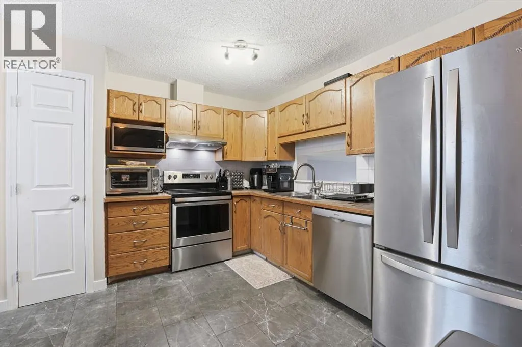 168 Copperfield Court SE