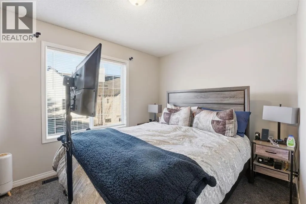 168 Copperfield Court SE