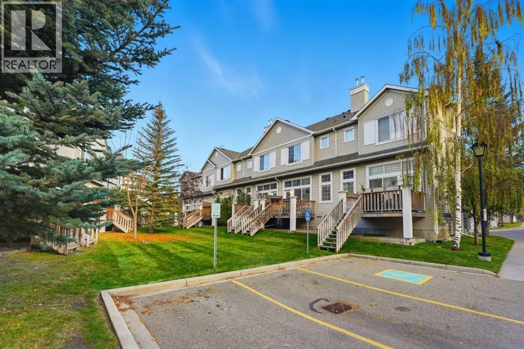 168 Copperfield Court SE