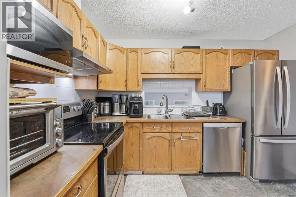 168 Copperfield Court SE