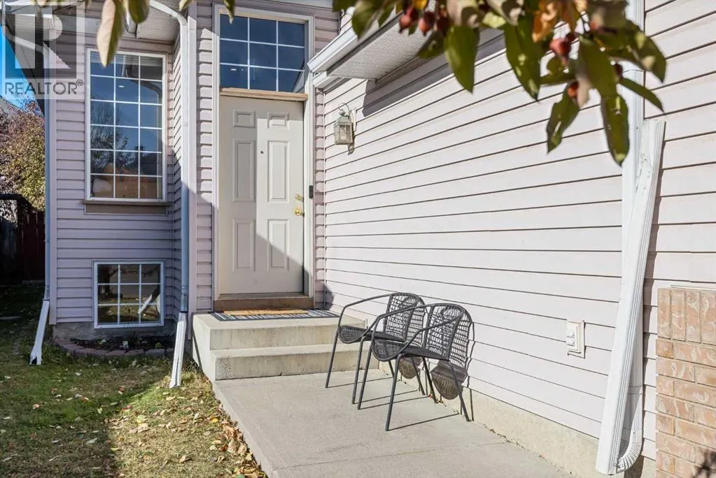 319 Douglas Glen Boulevard SE