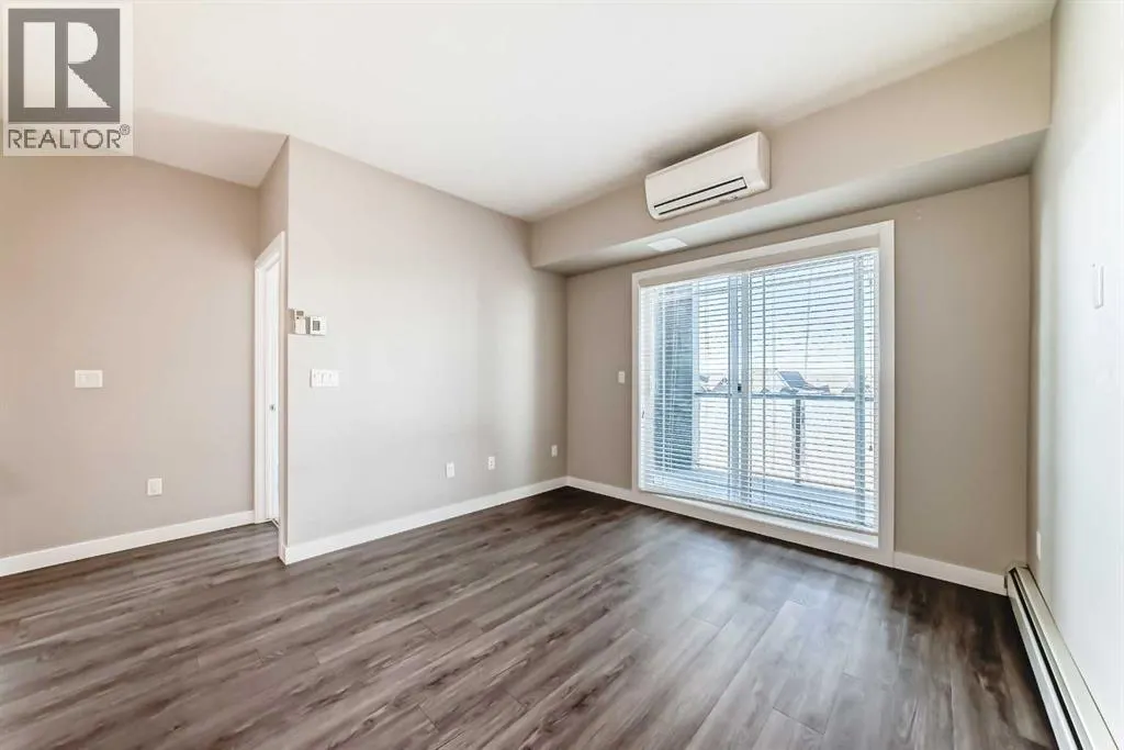 #305, 150 Auburn Meadows Manor SE
