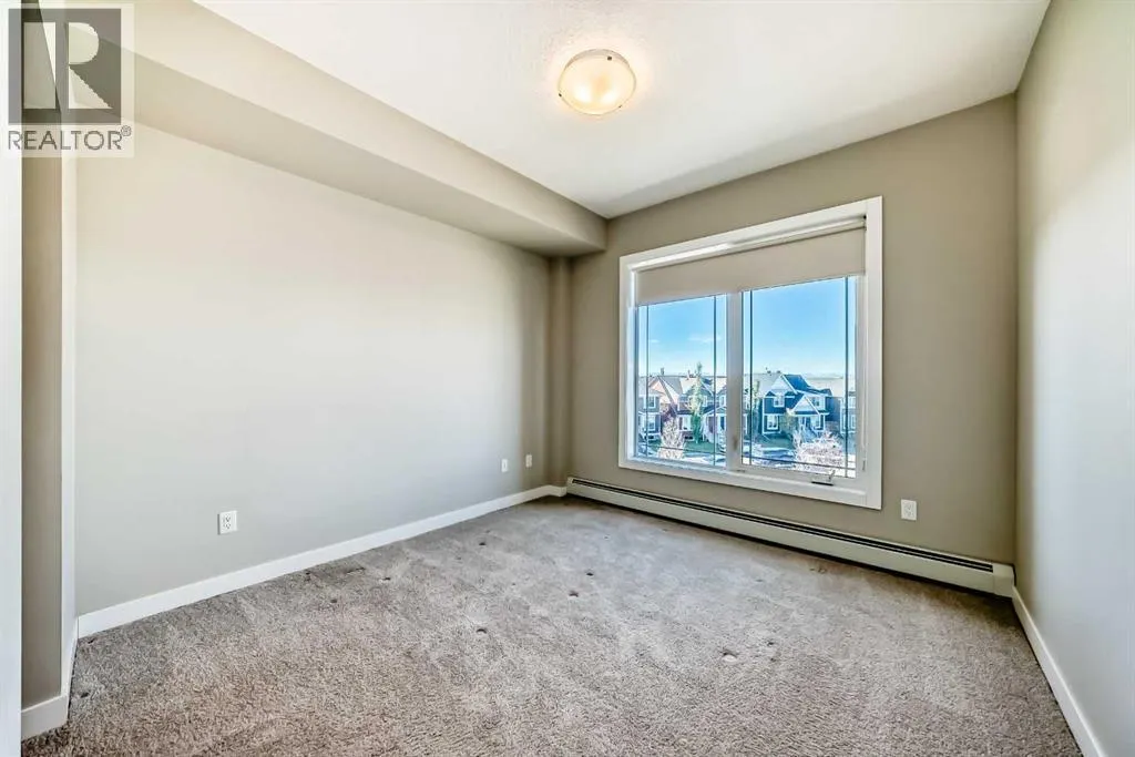 #305, 150 Auburn Meadows Manor SE