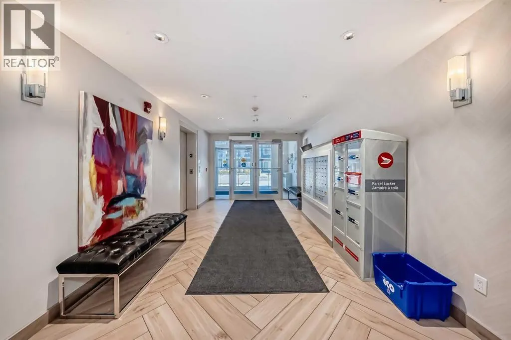 #305, 150 Auburn Meadows Manor SE