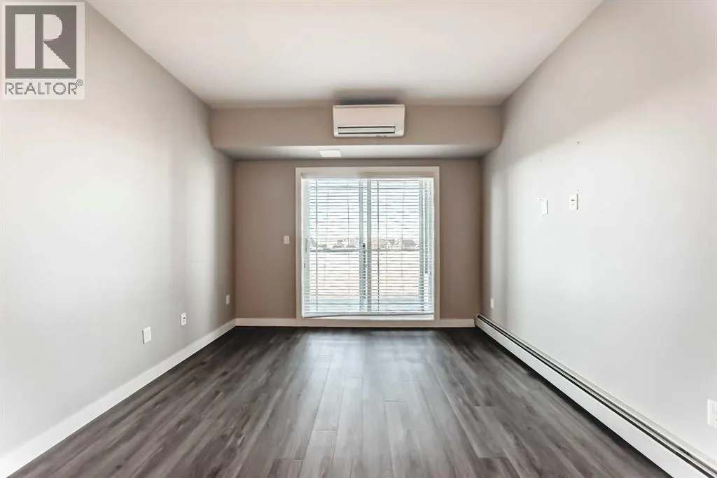 #305, 150 Auburn Meadows Manor SE