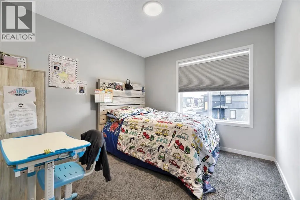 15 Creekside Grove SW