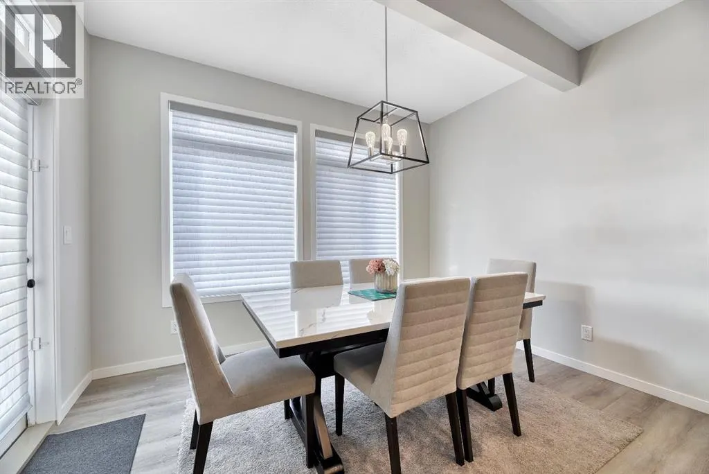 15 Creekside Grove SW