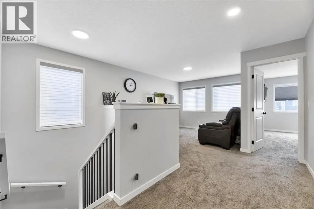 15 Creekside Grove SW