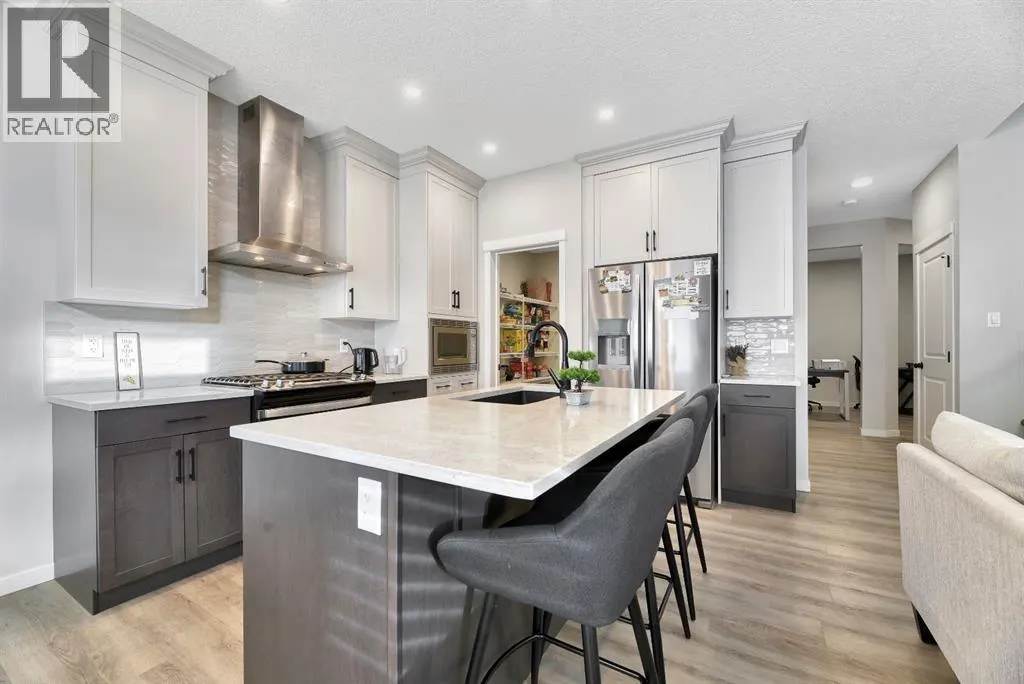 15 Creekside Grove SW