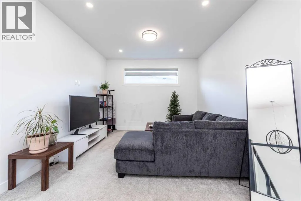 53 Hampstead Mews NW