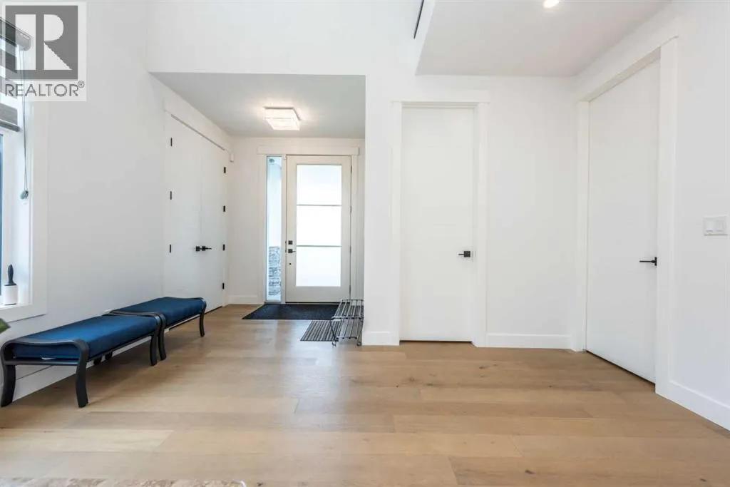 53 Hampstead Mews NW